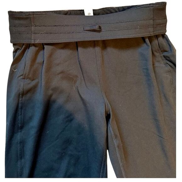 LULULEMON Its Rulu Run Fleece High-Rise Jogger *Full Length Black EUC Size 8 - Picture 9 of 11